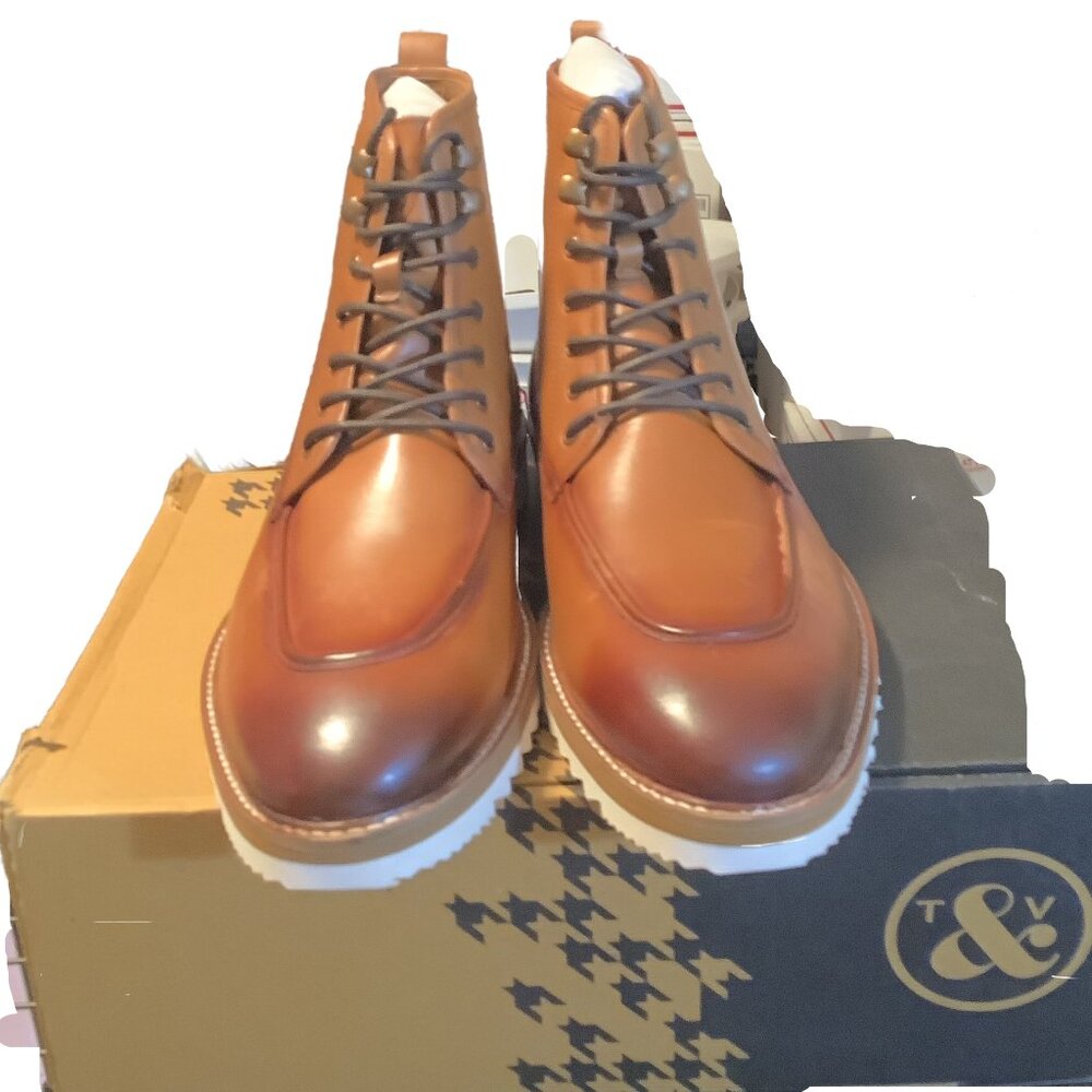 Thomas & Vine "Mitchell" Cognac Boot Size:  11